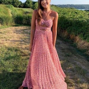 AMUR Size 4 Lana Dress